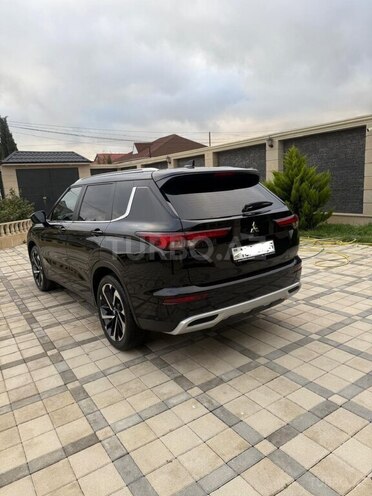 Mitsubishi Outlander 2022, 37,000 km - 2.5 l - Bakı