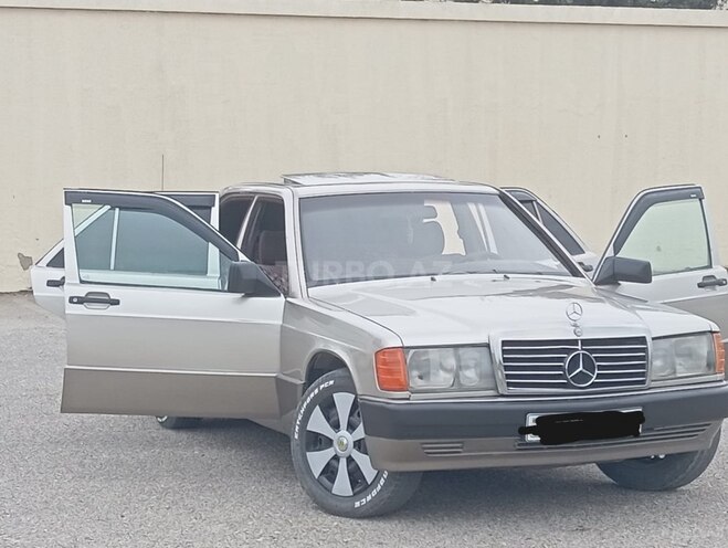 Mercedes 190 1989, 250,000 km - 2.0 l - Sumqayıt