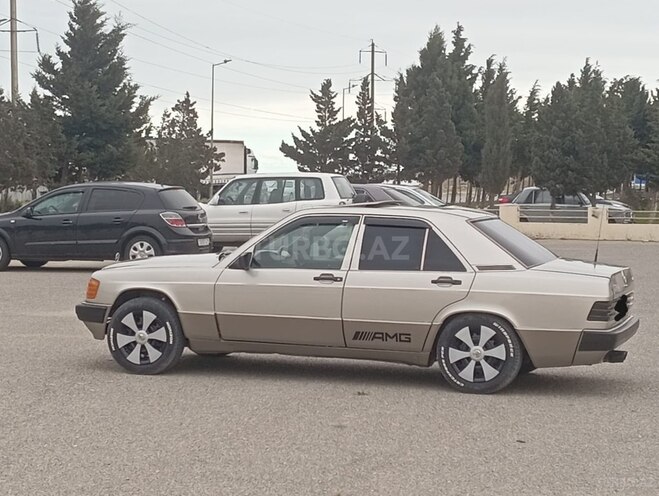 Mercedes 190 1989, 250,000 km - 2.0 l - Sumqayıt