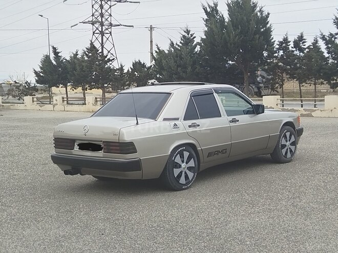 Mercedes 190 1989, 250,000 km - 2.0 l - Sumqayıt