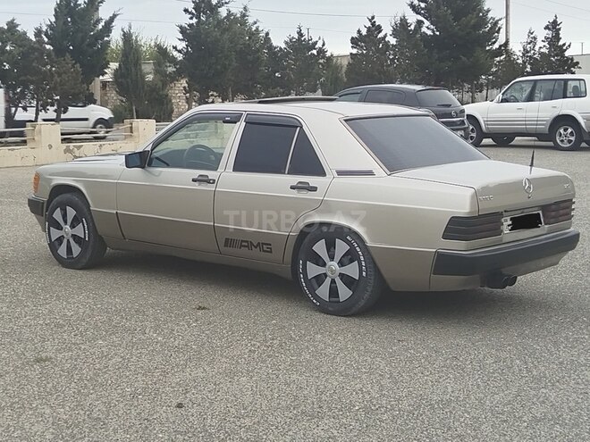 Mercedes 190 1989, 250,000 km - 2.0 l - Sumqayıt