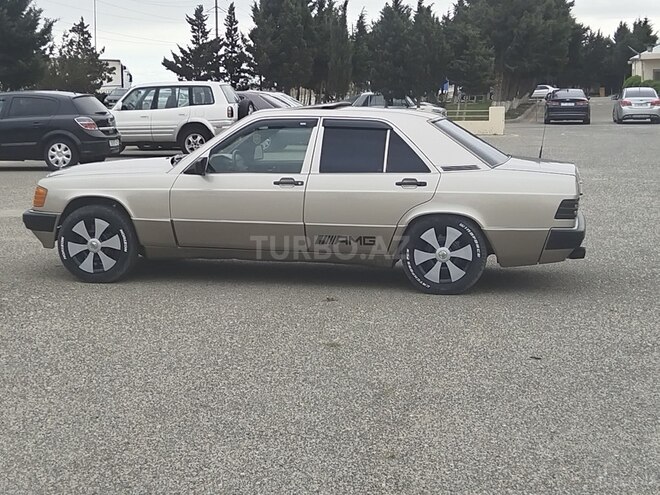 Mercedes 190 1989, 250,000 km - 2.0 l - Sumqayıt