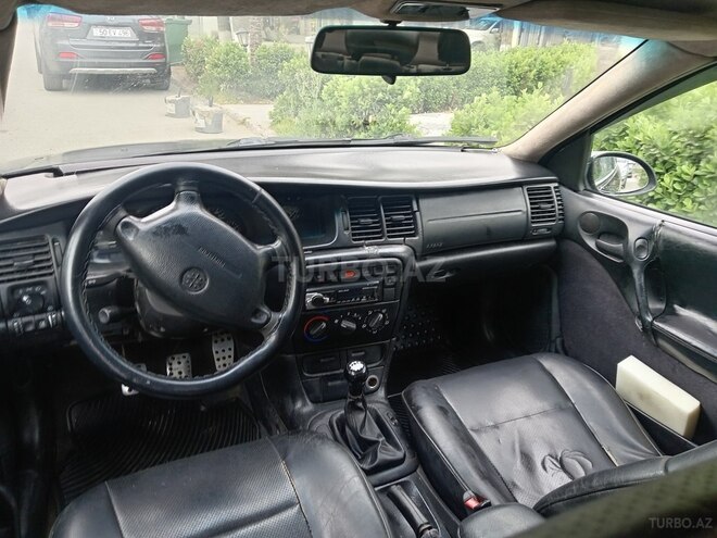 Opel Vectra 1997, 243,000 km - 1.6 l - Sumqayıt