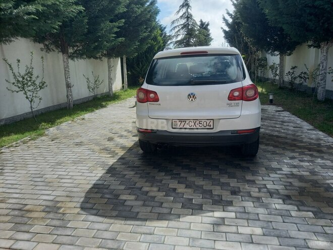 Volkswagen Tiguan 2011, 165,000 km - 2.0 l - Bakı