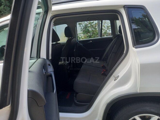 Volkswagen Tiguan 2011, 165,000 km - 2.0 l - Bakı