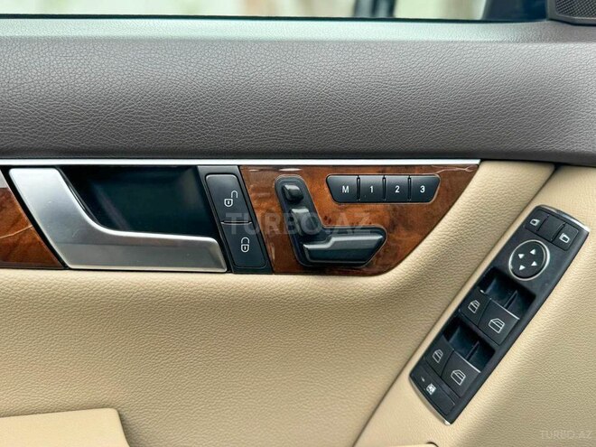 Mercedes C 250-17