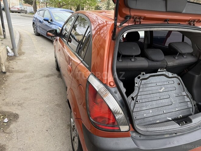 Kia Rio 2006, 198,000 km - 1.4 l - Bakı