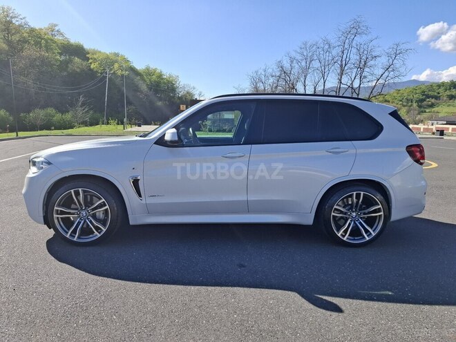 BMW X5 2014, 146,000 km - 4.4 l - Zaqatala