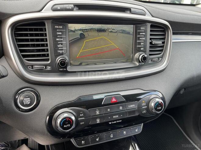 Kia Sorento-14