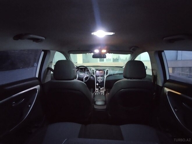 Hyundai i30 2012, 303,000 km - 1.6 l - Bakı