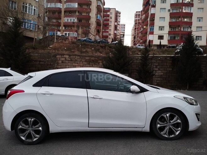 Hyundai i30 2012, 303,000 km - 1.6 l - Bakı