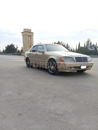 Mercedes C 230 1996, 450,000 km - 2.3 л - Salyan