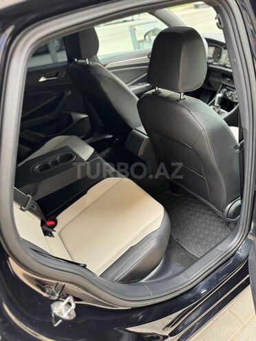 Volkswagen Jetta 2019, 128,000 km - 1.4 l - Bakı