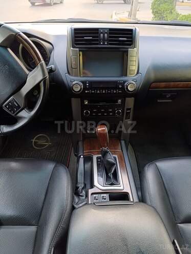 Toyota Land Cruiser Prado 2012, 207,443 km - 2.7 l - Bakı