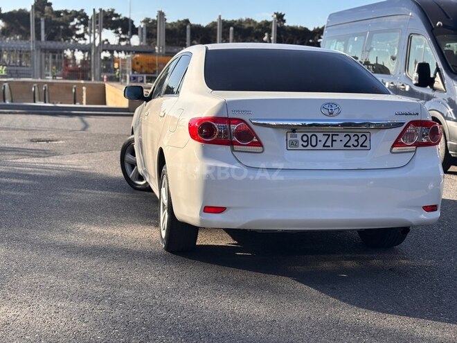 Toyota Corolla 2013, 205,000 km - 1.6 l - Bakı