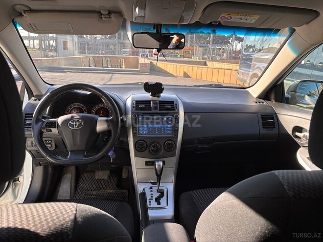 Toyota Corolla 2013, 205,000 km - 1.6 l - Bakı