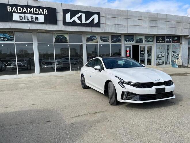 Kia K5-3
