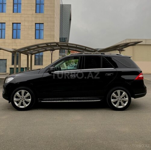 Mercedes ML 300 4MATIC 2014, 170,000 km - 3.5 l - Quba