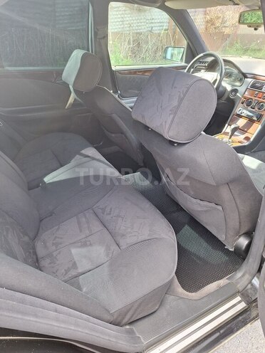 Mercedes E 230 1996, 560,000 km - 2.3 л - Bakı
