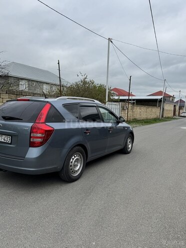 Kia Ceed 2008, 290,000 km - 1.6 л - Oğuz