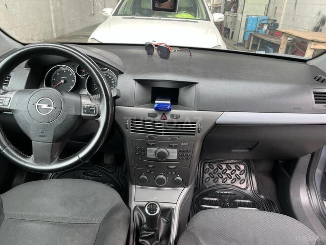 Opel Astra 2006, 303,000 km - 1.3 l - Bakı
