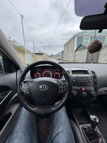 Kia Ceed 2008, 290,000 km - 1.6 л - Oğuz