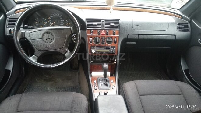 Mercedes C 180 1997, 325,485 km - 1.8 l - Bakı