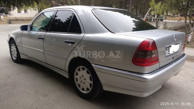 Mercedes C 180 1997, 325,485 km - 1.8 l - Bakı