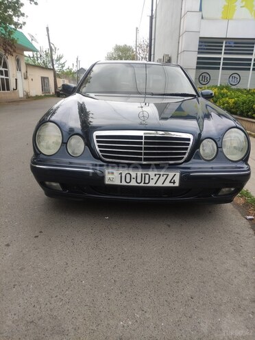 Mercedes E 270 2000, 241,414 km - 2.7 л - Ağcabədi