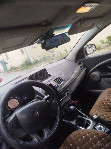 Renault Megane-20