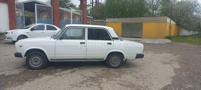 LADA (VAZ) 2107 2005, 95,000 km - 1.6 л - Qusar