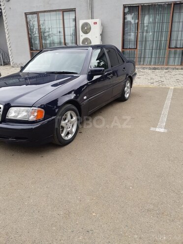 Mercedes C 220 d 1999, 320,000 km - 2.2 л - Biləsuvar