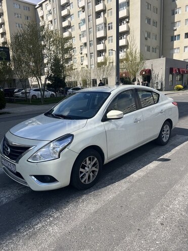 Nissan Sunny 2014, 184,518 km - 1.5 л - Bakı