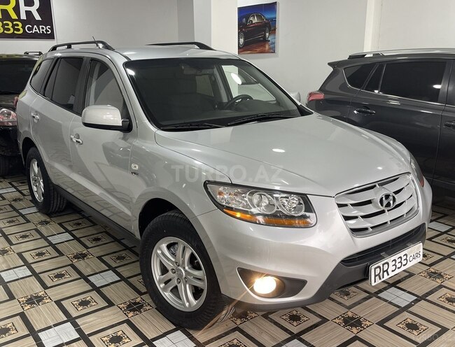Hyundai Santa Fe-1