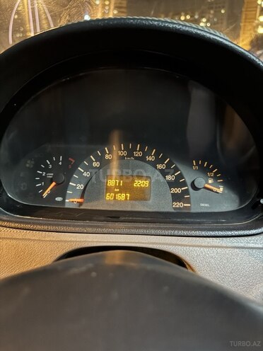 Mercedes Vito 115 2004, 611,000 km - 2.2 l - Bakı