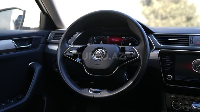 Skoda Superb-13
