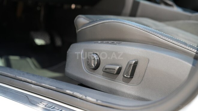 Skoda Superb-17