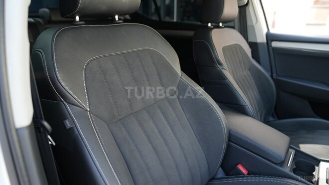 Skoda Superb-21