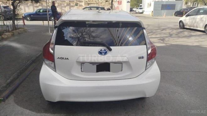 Toyota Aqua 2014, 274,800 km - 1.5 l - Bakı