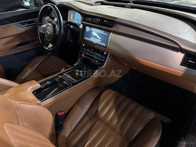 Jaguar XF 2016, 257,000 km - 2.0 l - Bakı