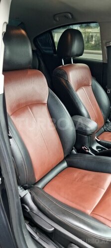 Chevrolet Cruze 2011, 172,000 km - 1.4 л - Bakı
