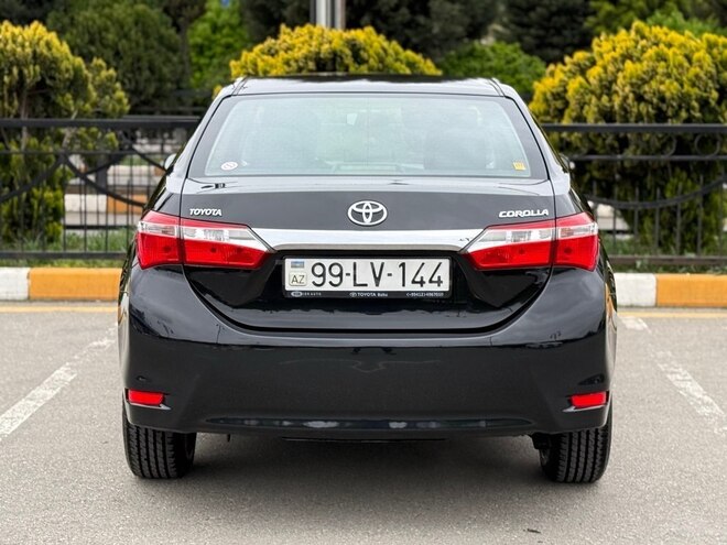 Toyota Corolla 2014, 121,000 km - 1.6 l - Bakı