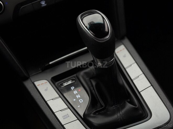 Hyundai Avante 2017, 171,000 km - 1.6 l - Bakı
