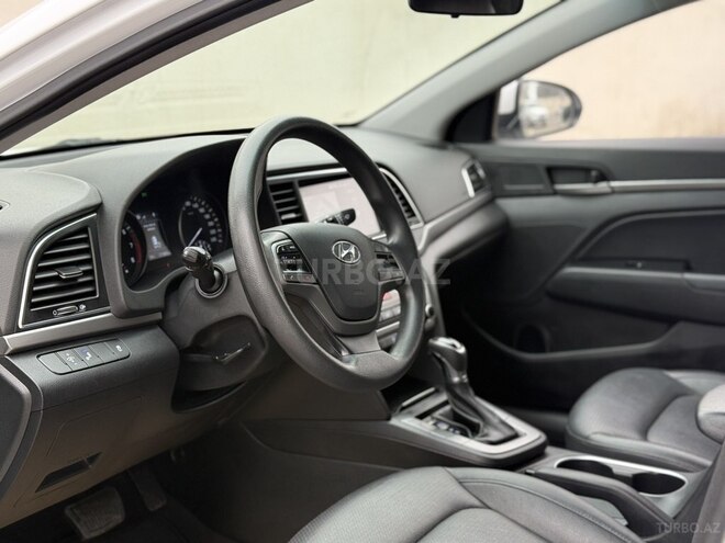 Hyundai Avante 2017, 171,000 km - 1.6 l - Bakı