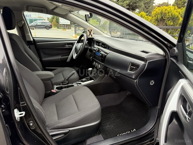 Toyota Corolla 2014, 121,000 km - 1.6 l - Bakı