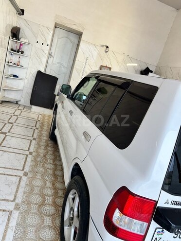 Mitsubishi Pajero io 2001, 363,573 km - 2.0 l - Bakı