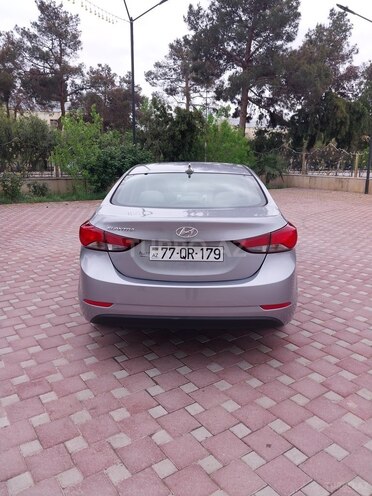 Hyundai Elantra 2015, 52,168 km - 1.8 л - Şirvan