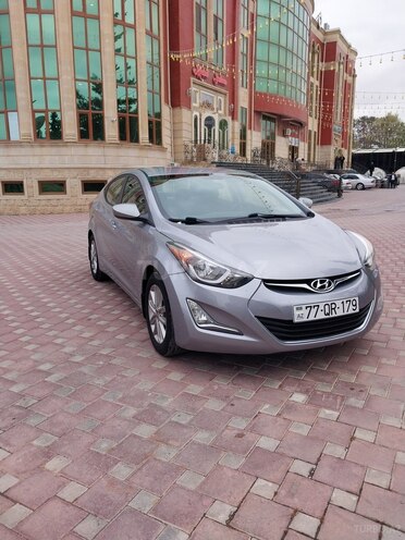 Hyundai Elantra 2015, 52,168 km - 1.8 л - Şirvan