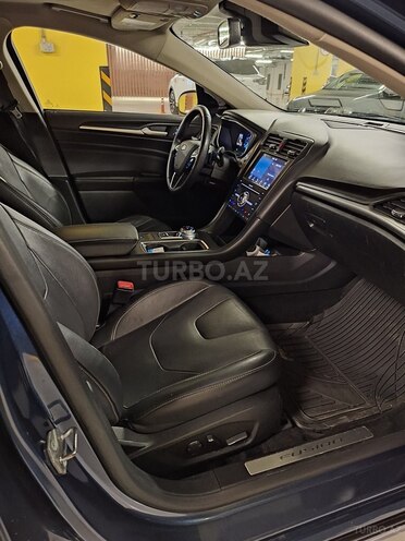 Ford Fusion (North America) 2020, 123,071 km - 2.0 l - Gəncə