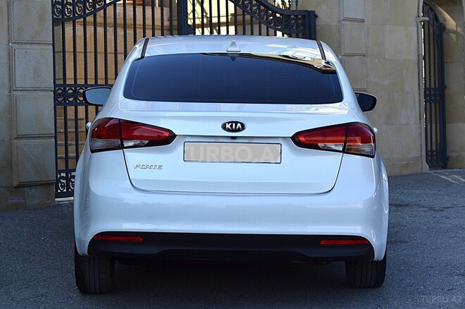 Kia Forte 2018, 80,000 km - 2.0 l - Bakı
